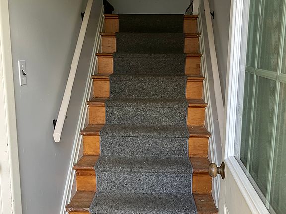 Entry stairs