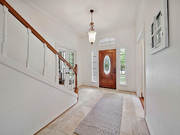 5th image of 2127 Sendera Ranch Dr