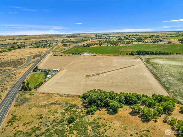 721 Rd 20 NE, Soap Lake, WA 98851