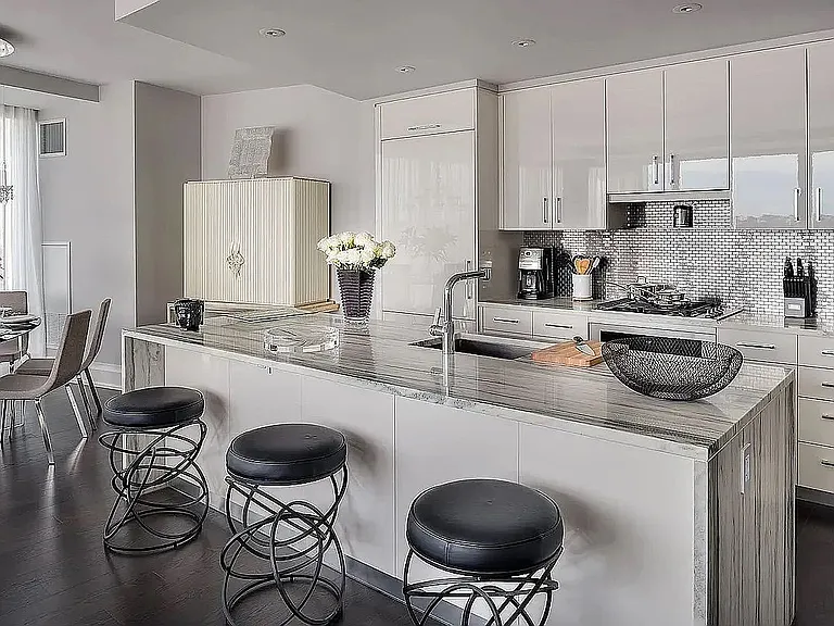 50 Riverside Blvd #15C — Photo 8