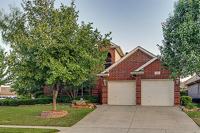 1st image of 2828 White Rock Dr