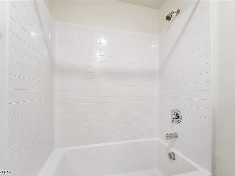 7483 Coastal Ledge St — Photo 17