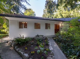 5733 Bluebell Dr, West Vancouver, BC V7W 1T2