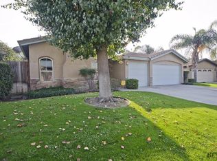 11313 Rotherfield Pl, Bakersfield, CA 93311