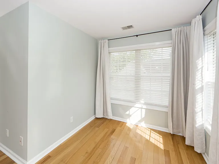 112 Tanglewood Cir — Photo 20