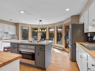 45 Stratton Dr, Cheshire, CT 06410