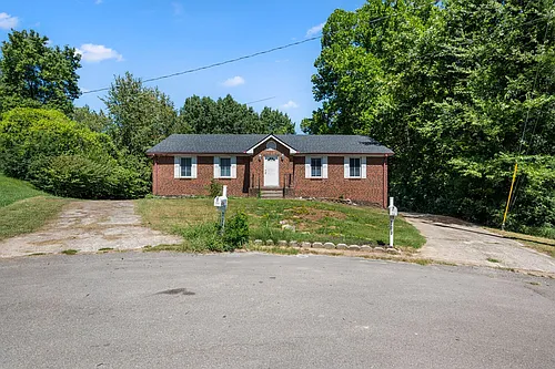 711 Frankfort Dr Photo 1