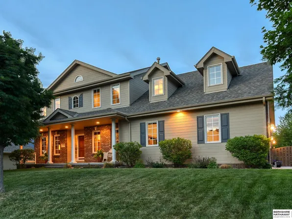 11931 S 53rd St, Bellevue, NE 68133