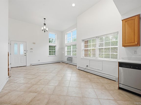 4th image of 57-03 157th Street #A & B