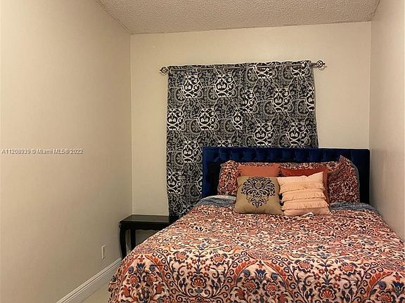 4th image of 3648 NW 83rd Ln #3648