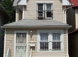 10743 164th St, Jamaica, NY 11433