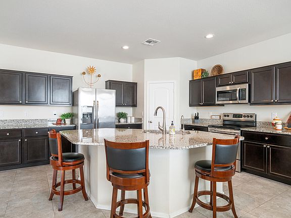 5th image of 4939 E LIVING STONE Way