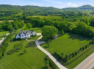 9652 Clovercroft Rd, Nolensville, TN 37135