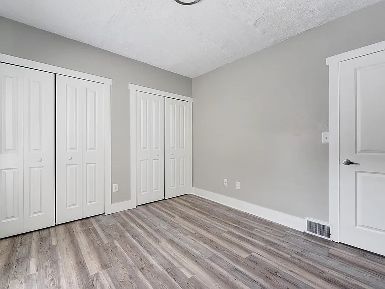2485 W 7th St #4 — Photo 17