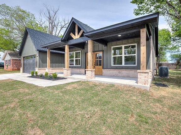 4th image of 3013 Simmons Dr