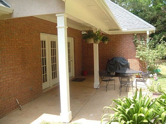 4th image of 418 Saint Augustine Dr