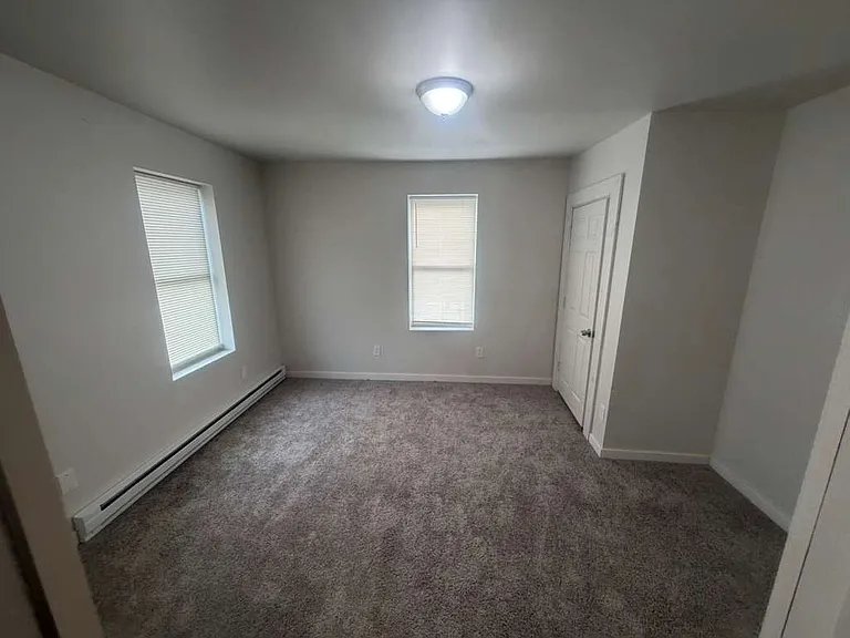 10 Union St #3 — Photo 7