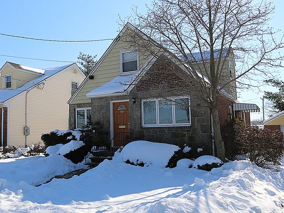 3rd image of 1732 Jasmine Ave
