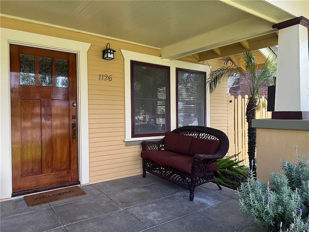 1 bed, 700 sqft, $2,100 — Photo 4