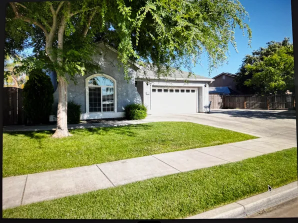 1160 Hamlin Way, Lindsay, CA 93247