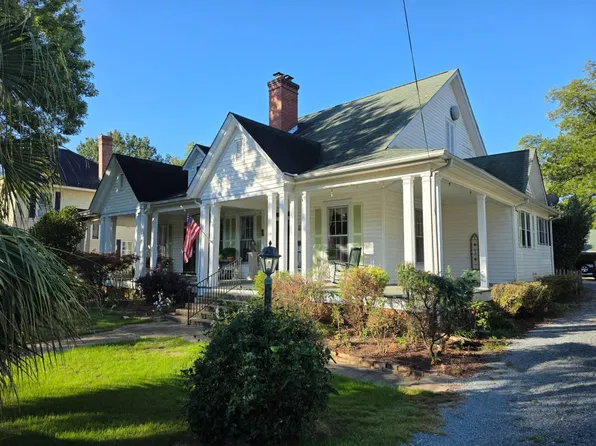 114 S Cook St, Bennettsville, SC 29512