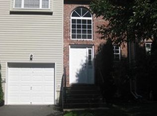 132 Orchid Ln, Ewing, NJ 08638