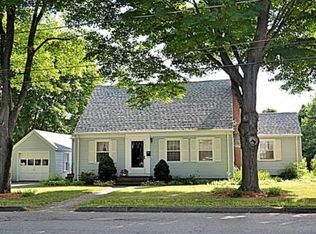 23 Beaver Ave, Lynnfield, MA 01940