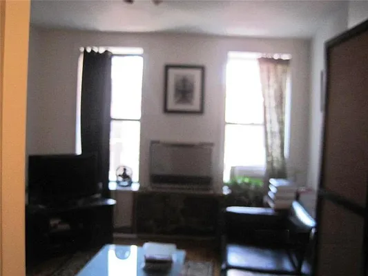 Rented by Mark David | media 22