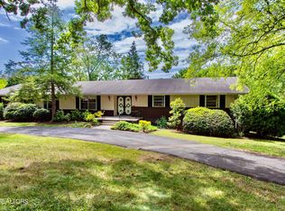 642 Broome Rd, Knoxville, TN 37909