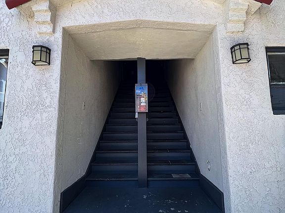 3rd image of 679 Obispo Ave APT C