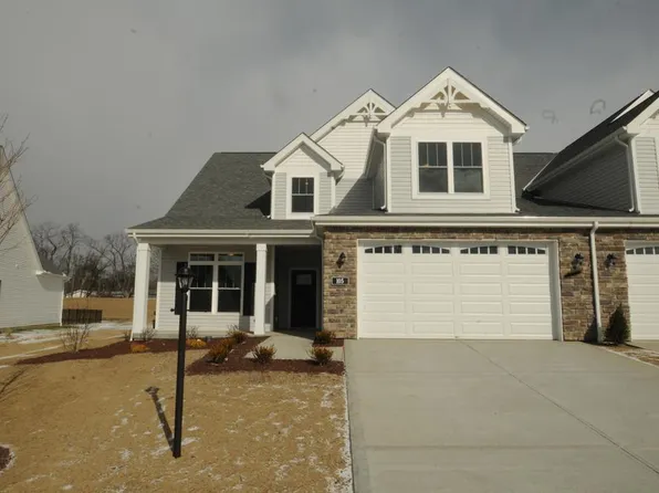 105 Imperial Dr, Valencia, PA 16059