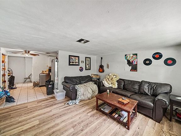 2nd image of 6249 MAPLEWOOD DRIVE