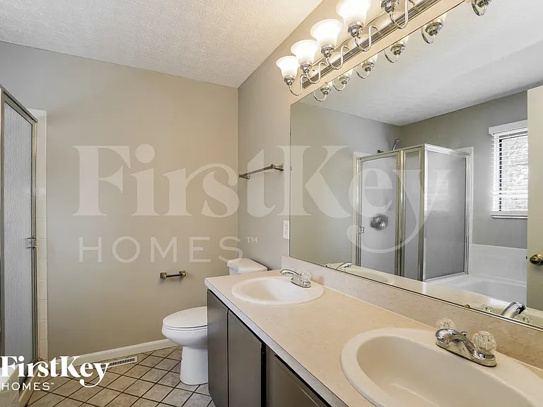 5947 Heritage Farms Dr — Photo 12