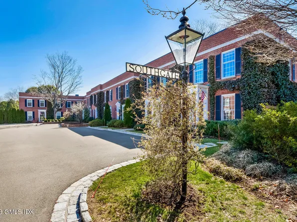 98 South Ave, New Canaan, CT 06840