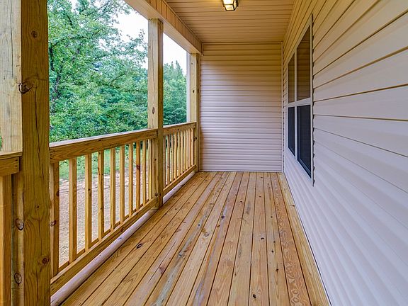 5th image of 514 Summer Lakes Drive