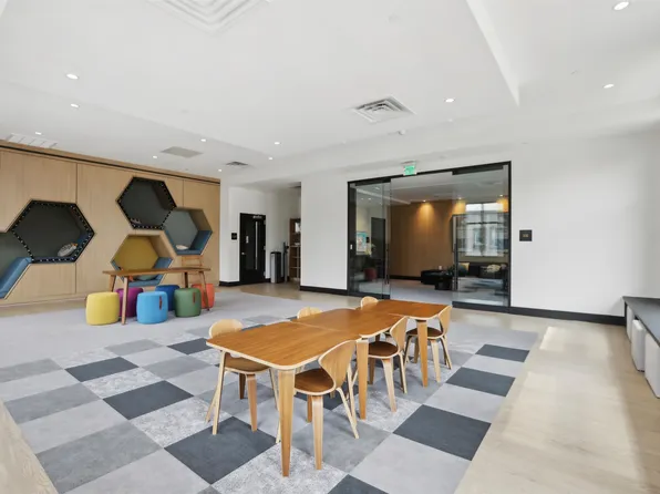 32 Oakland Avenue image 25 of 50