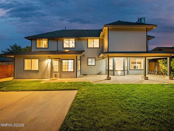 5th image of 698 Lucas Dr
