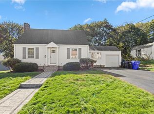 59 Merritt Rd E, Riverside, RI 02915