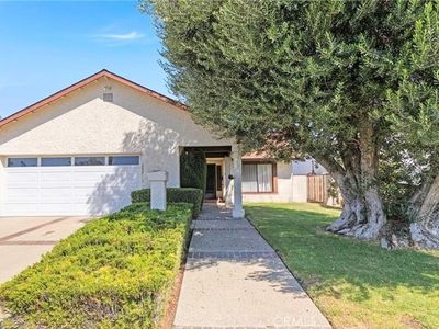 22561 Catania, Laguna Hills, CA, 92653