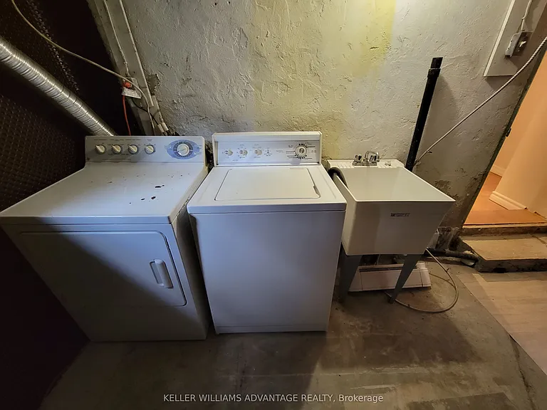 190 Lauder Ave #BASEMENT — Photo 16