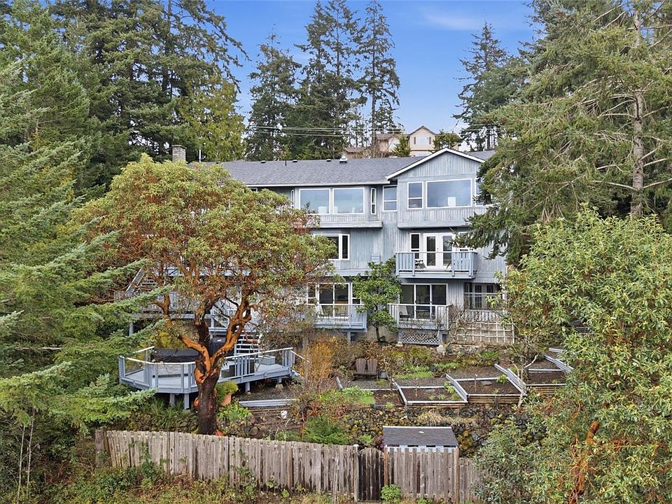 1st image of 5301 Sooke Rd