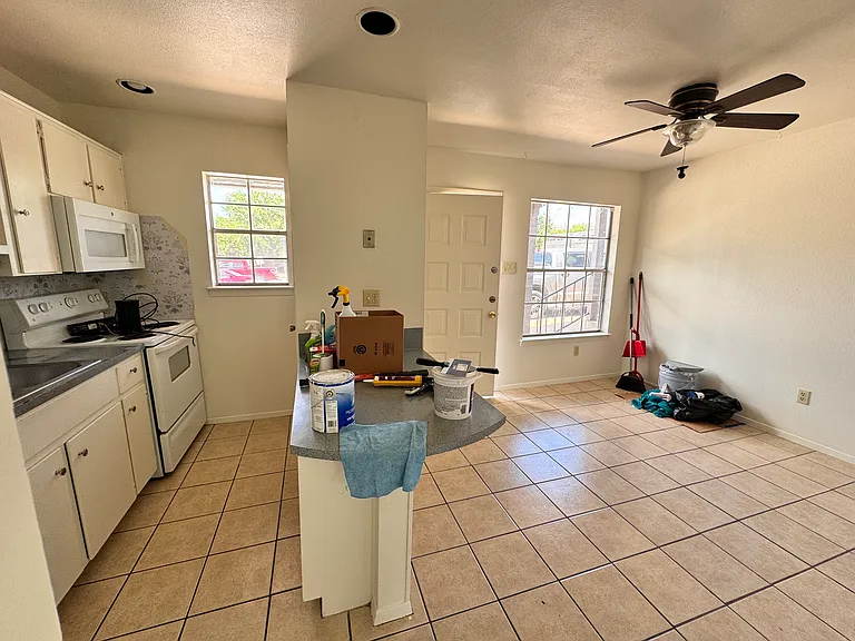 3104 Stoneway Dr #202 — Photo 4
