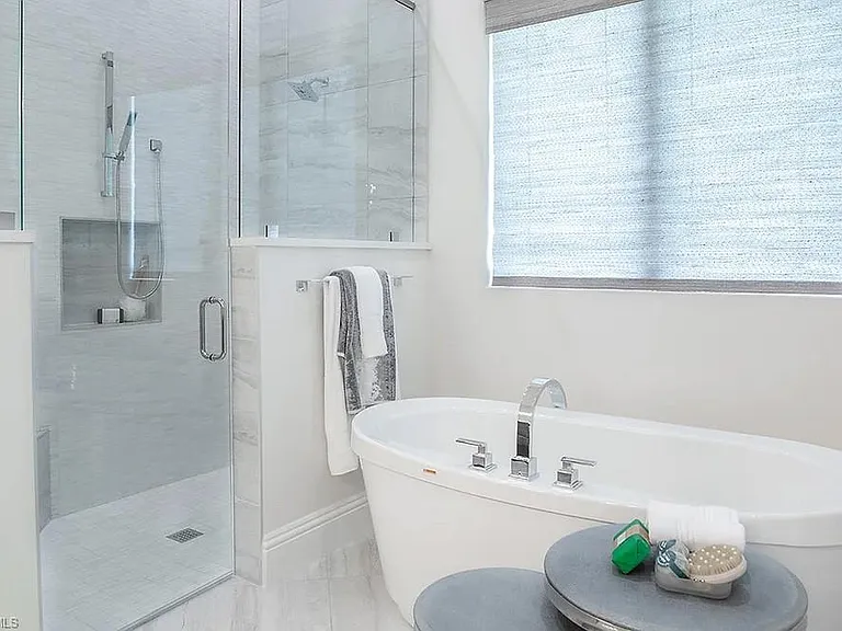 2935 Coco Lakes Dr — Photo 16