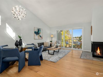 2949 76th Avenue SE UNIT 82-C, Mercer Island, WA, 98040