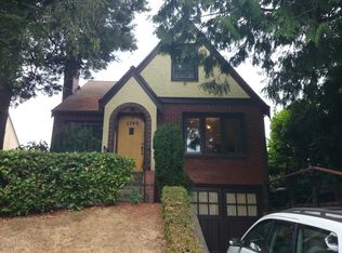 2749 45th Ave SW, Seattle, WA 98116