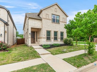 151 McCartt Dr, Lewisville, TX 75067