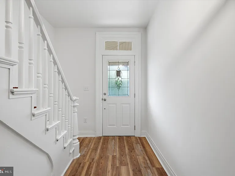228 Cloud St #UPPER — Photo 3
