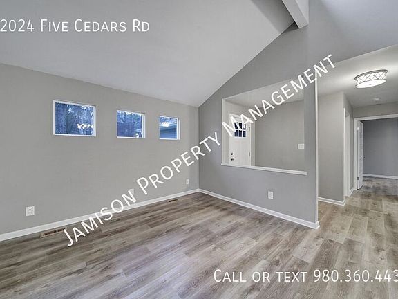 4th image of 12024 Five Cedars Rd
