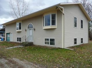 21 Arbor Rd, South Burlington, VT 05403