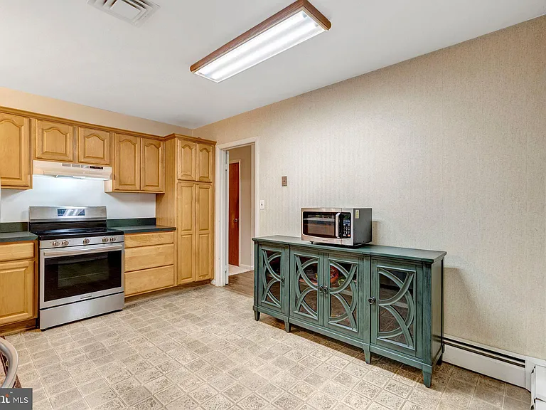 5315 Summit Dr — Photo 17